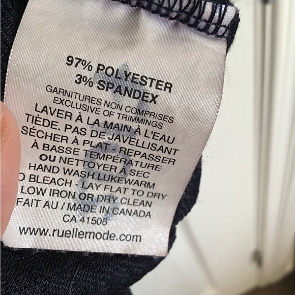 Womens Ruelle Dress - Picture 4 of 4